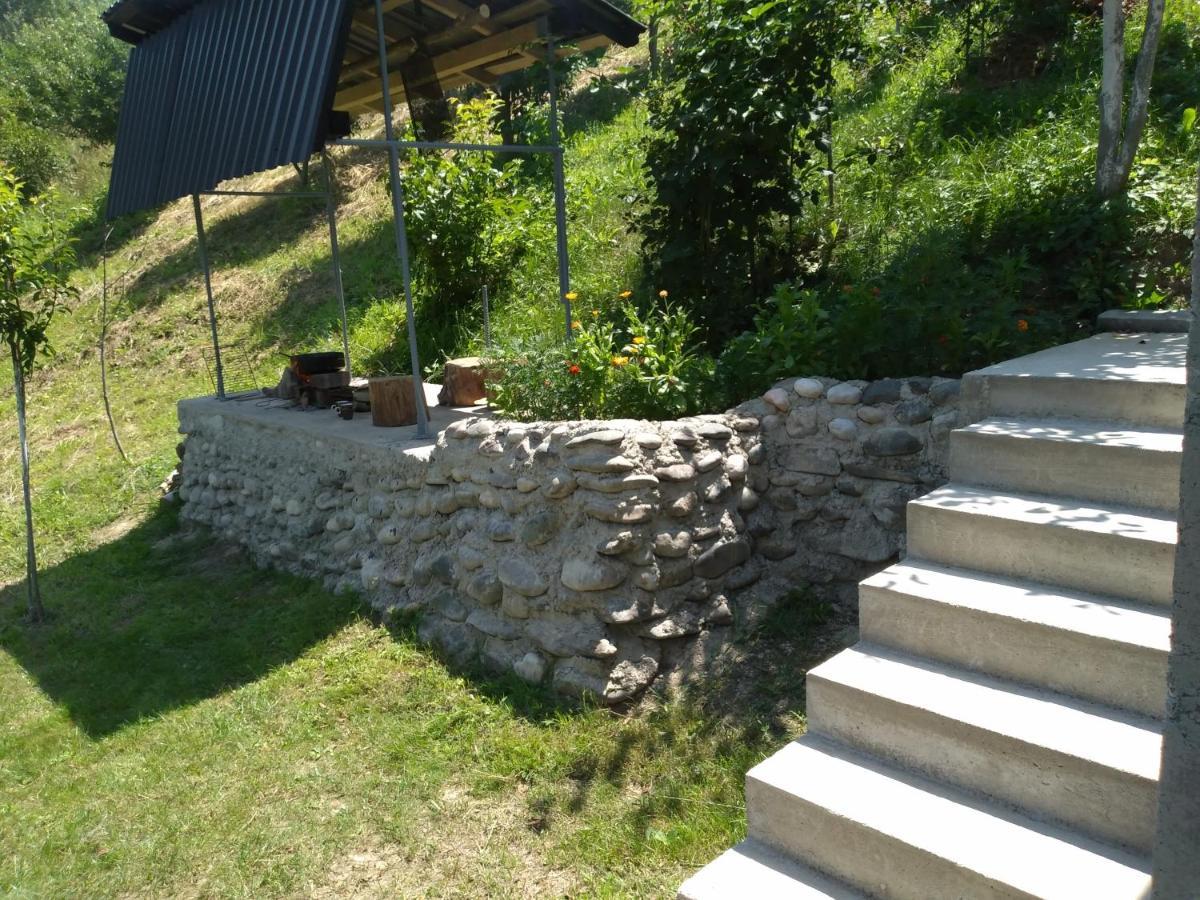 Vikendica Pored Drine Foca Handici 外观 照片